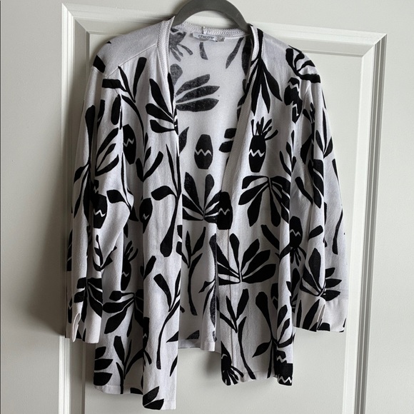 Chico's Sweaters - Chico's pineapple /flowerCardigan